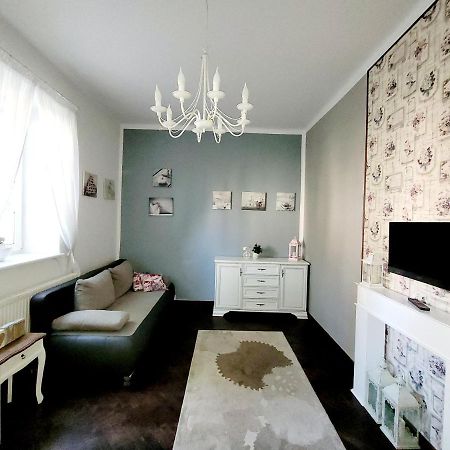 Old Town Apartment กดัญสก์ ภายนอก รูปภาพ