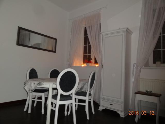 Old Town Apartment กดัญสก์ ภายนอก รูปภาพ